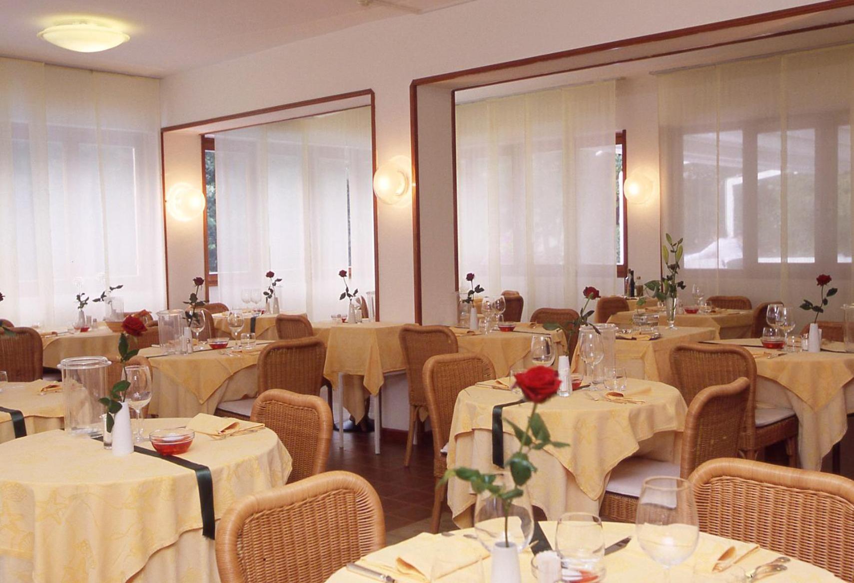 Hotel Mar Del Plata Grado Exterior photo